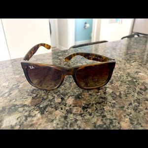 RayBan Justin